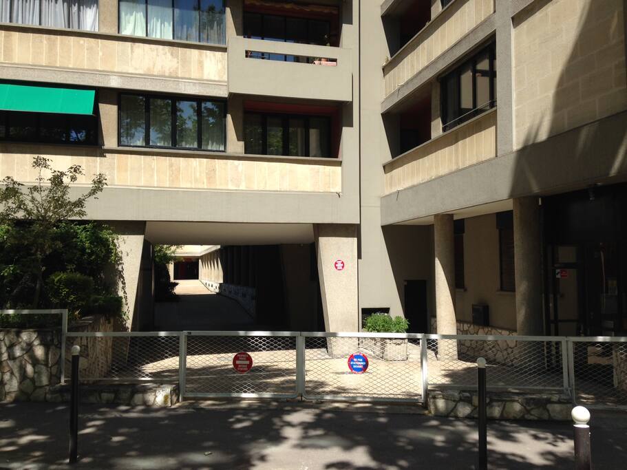 Entrée de l'immeuble