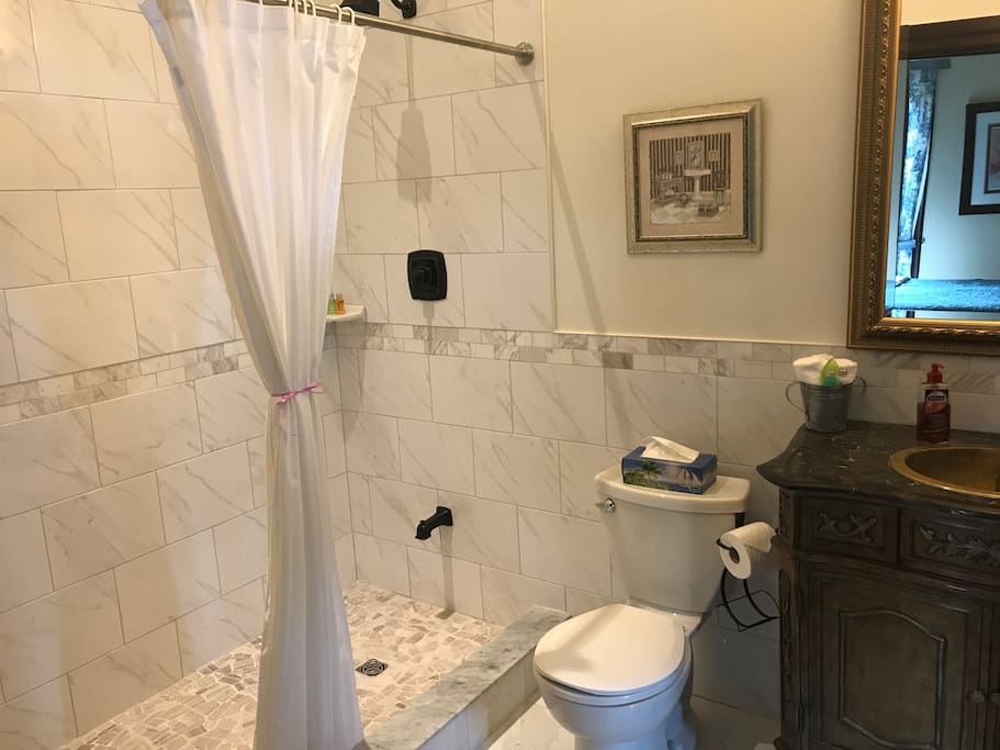 Newly Renovated Washroom