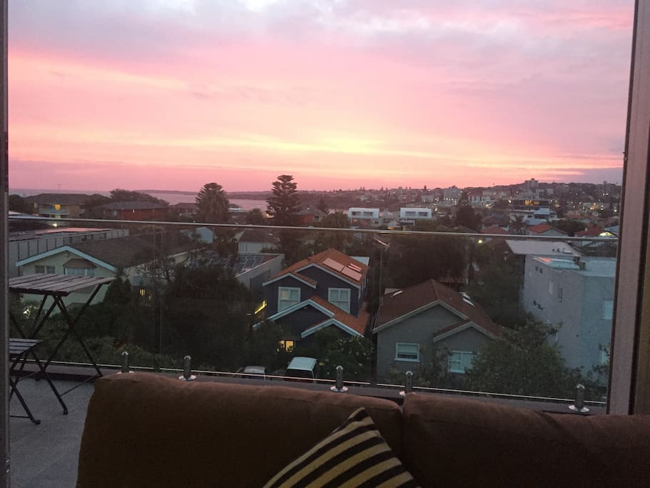 Ocean views and sunset from the sofa!