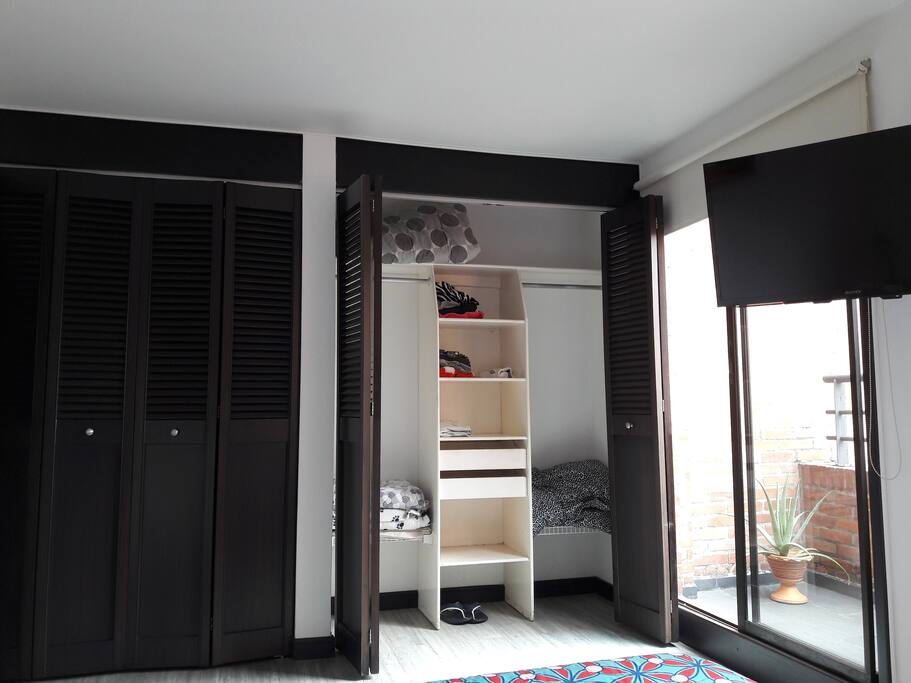 guest room closet