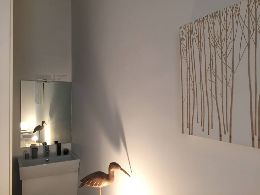 salle d'eau dans la chambre 2