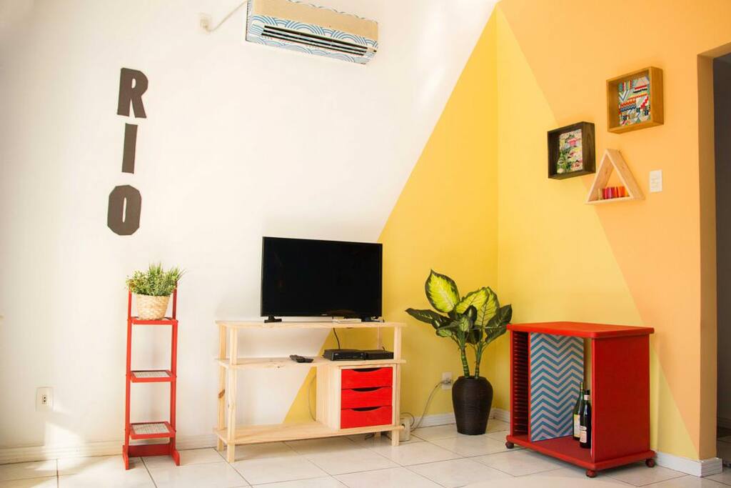 sala de estar muito aconchegante!
very cozy living room!