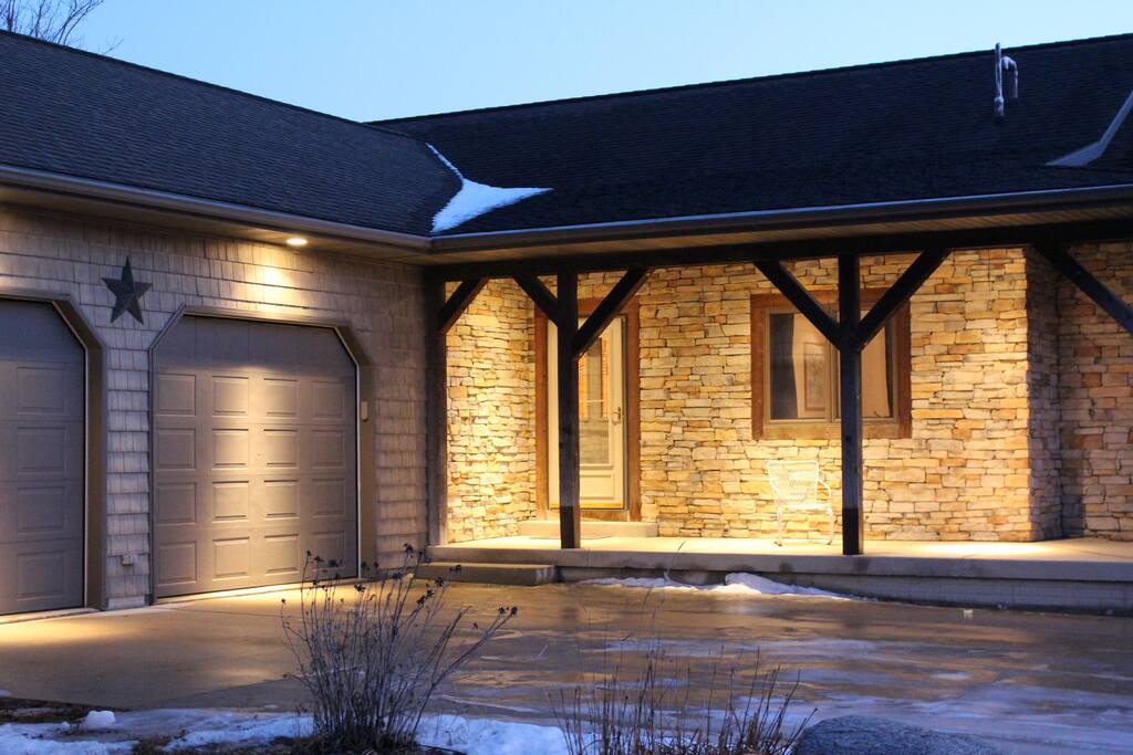 Front Entryway