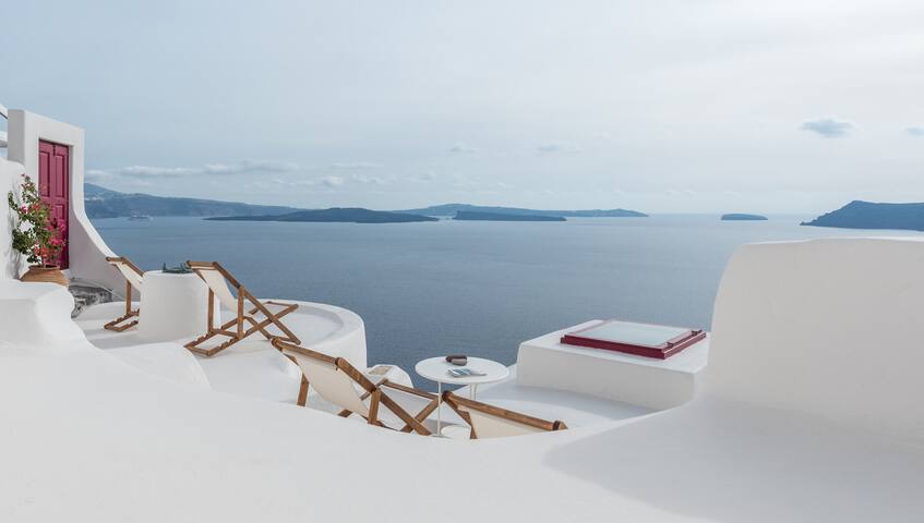 Unique Architecture, the Sculptor’s by Cycladica gallery image 5