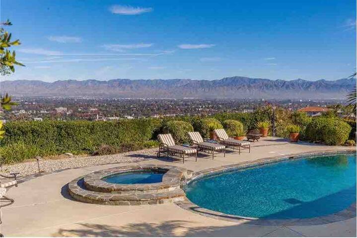 Amazing View-Pool-Spa Home Near Universal Studios gallery image 5