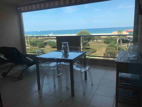Canet Plage - Nice apartment facing the sea