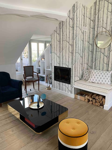 Successful Airbnb property: New duplex on the top 2 floors! Louvre Vendome in Paris 1er Arrondissement