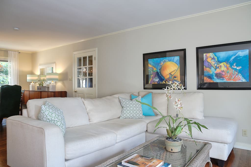 Comfortable, stylish furnishings