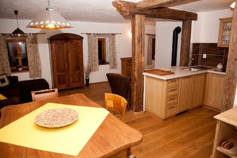 Waterwheel apartment at Kamenný potok