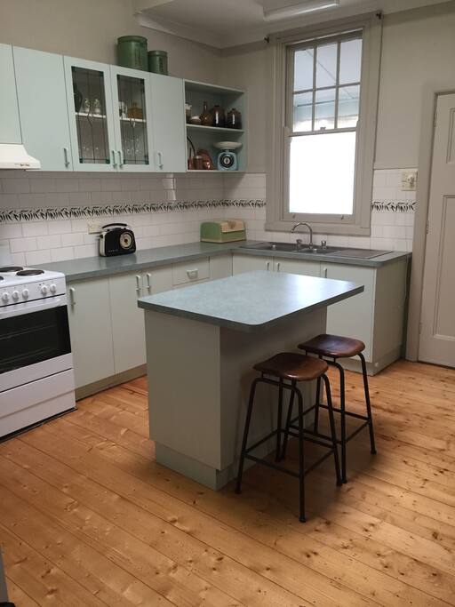 KITCHEN