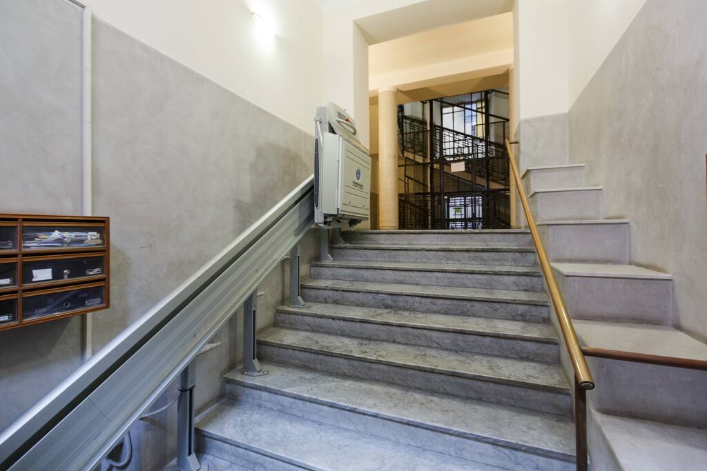 Ingresso della palazzina