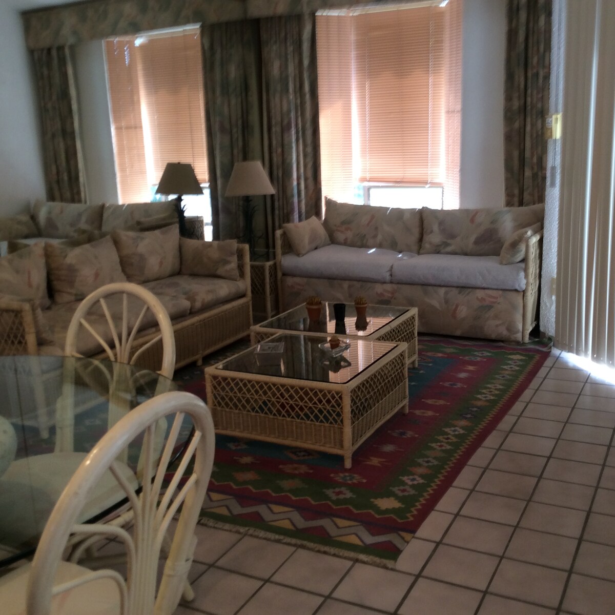 Top Airbnb: Hacienda San Gaspar Golf Club - Casa Rosarito en Constitución