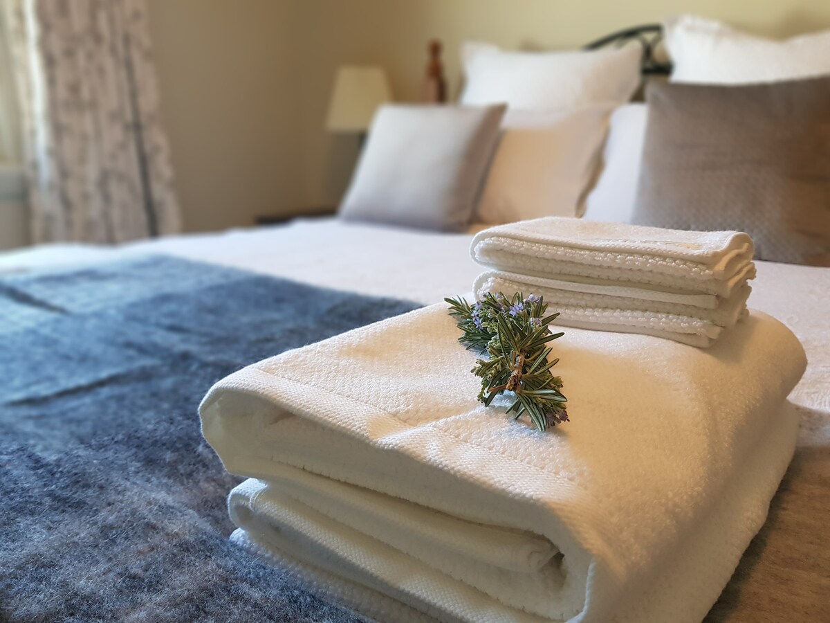 Con sábanas Sheridan de lujo