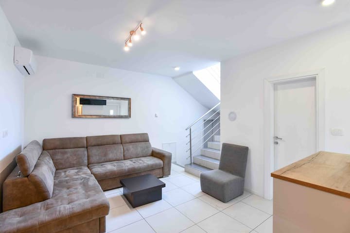 Spa Apartment With Private Jacuzzi & Sauna - Crikvenica