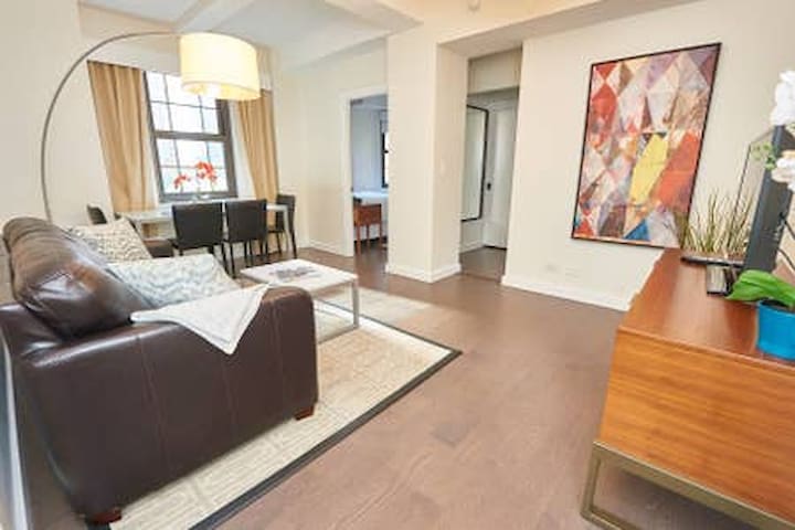 Midtown 2 Bed Full Kitchen