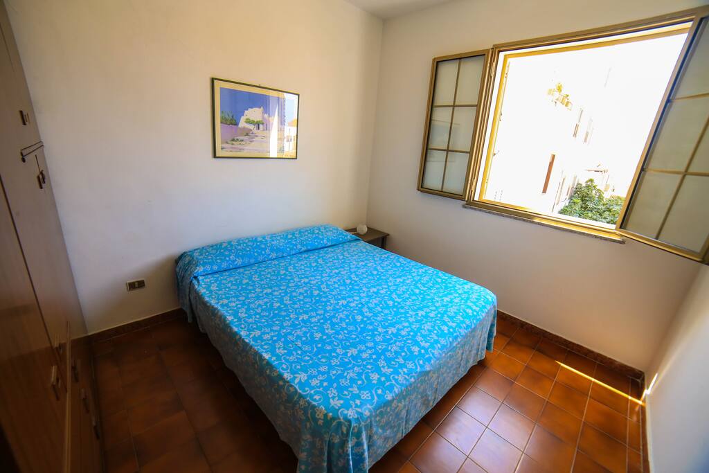 2^ camera da letto (oppure 2 lettini singoli)