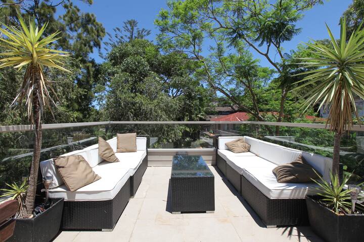 Balmoral Beach Family Haven gallery image 2