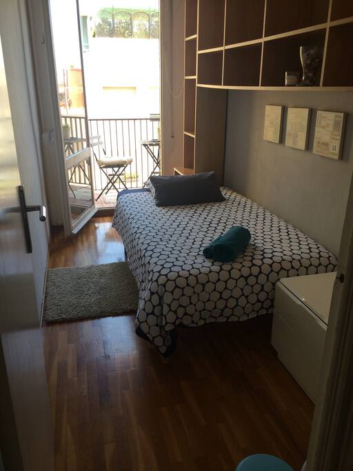 Habitación, se incluyen las toallas y sábanas.