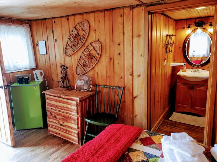 Cozy rustic cabin 5 min. from Cody 4 Cabins for Rent in Cody, Wyoming