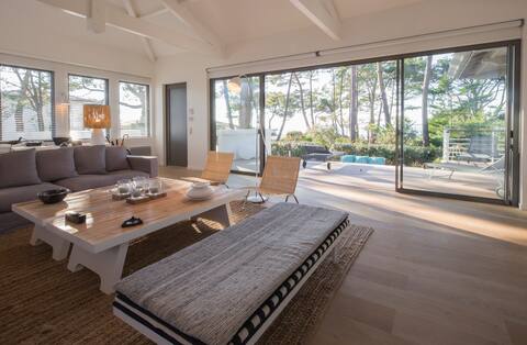 LUXURIOUS VILLA PYLA 20 meters SEA