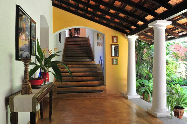 Steps leading to Heliconia and Magnolia.