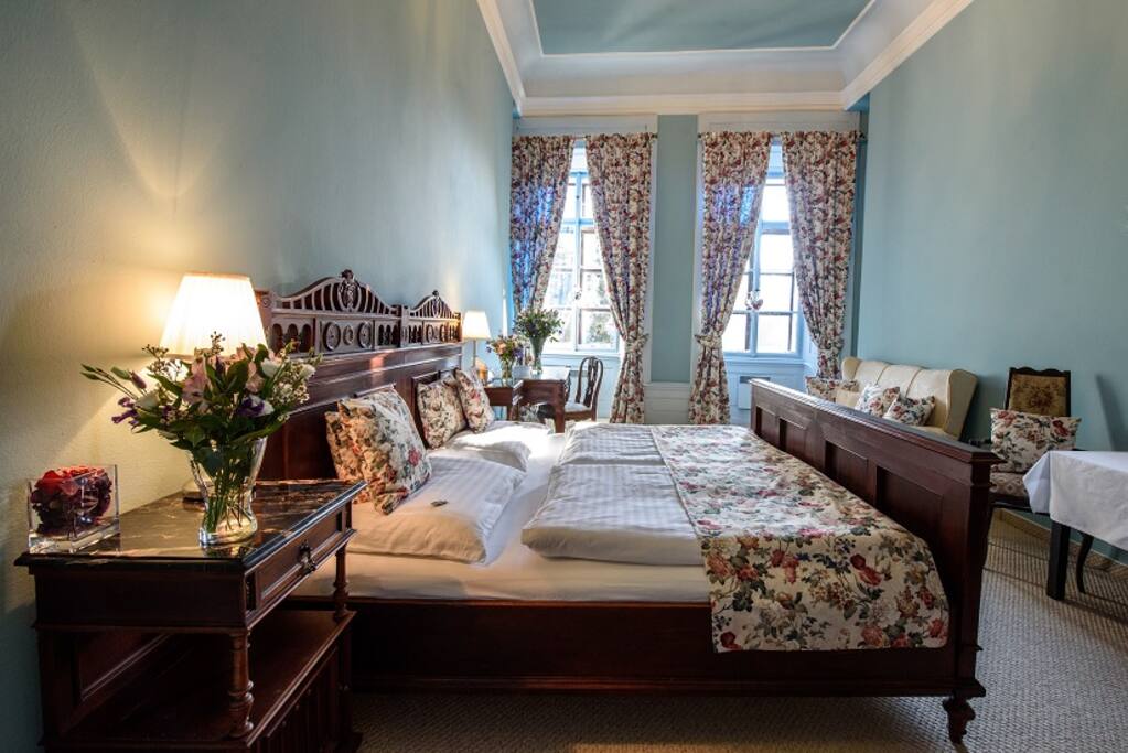room 203