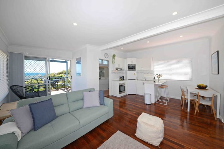Seascapes Sorrento Apartment With Sea Views - Perth, Australia