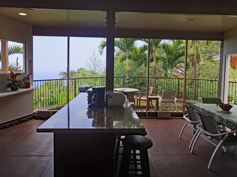 Kitchen island - gathering place.
All guests have their own cutlery and dishes.