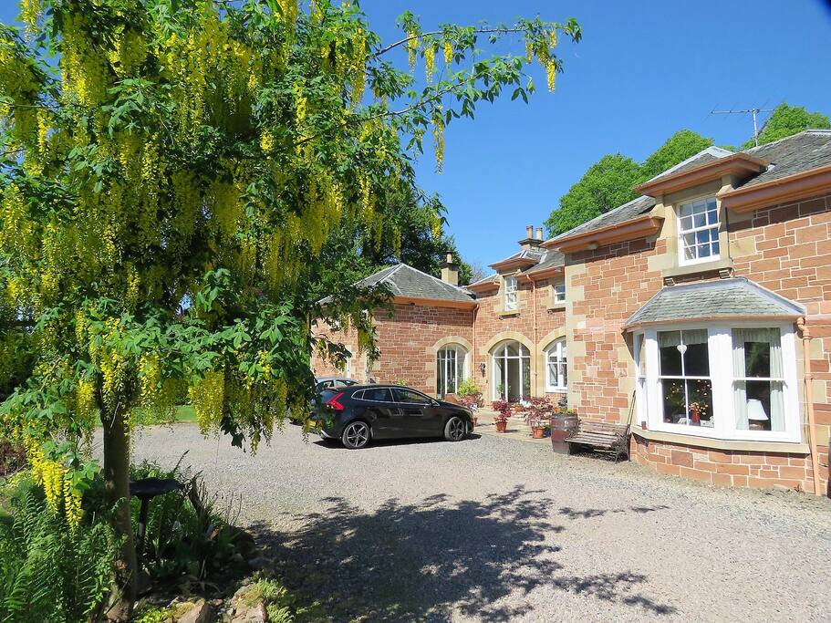 Front of The Coach House B&B