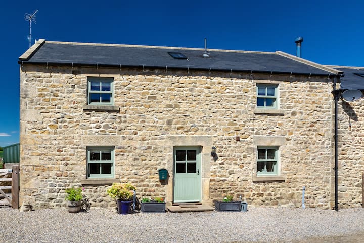 Manor Grange Cottage, near Bedale, Yorkshire Dales