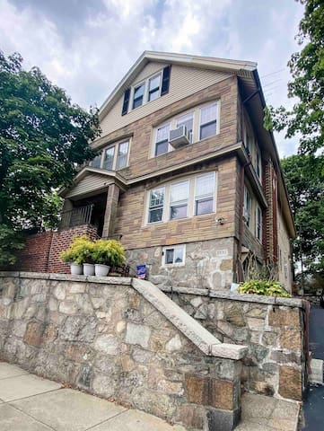 Perfect & Practical Boston Rental (1,500+ sqft)