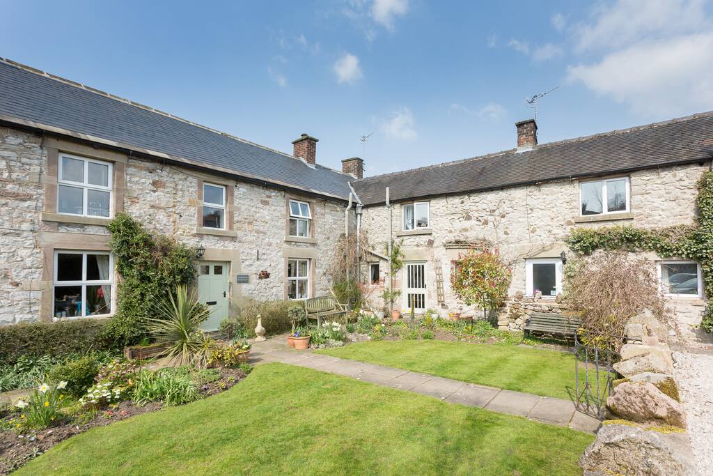 Charming Farmhouse B&B