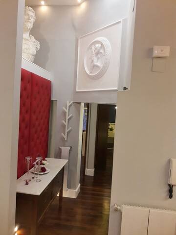 Art Suite Ponte Vecchio gallery image 2