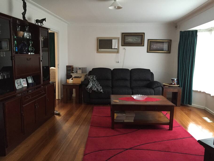 Lounge room