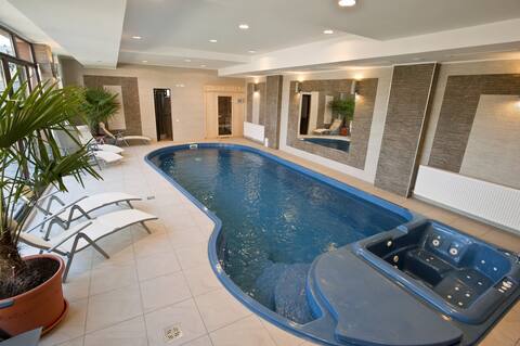 Luxurious private villa with pool