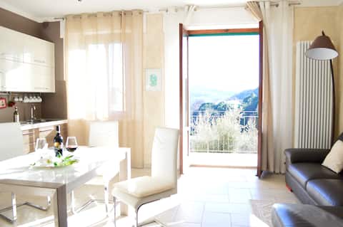 Top Airbnb: Wi-Fi Fiber Large Apartment in Montepulciano a Montepulciano