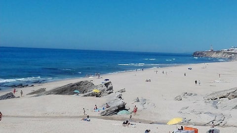 Imóvel de sucesso: Lilly Beach House - Agua de Madeiros-Paz and nature em União Das Freguesias De Pataias E Martingança