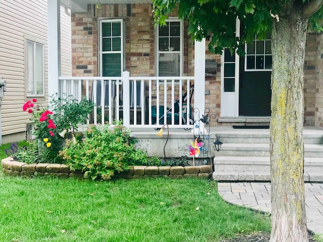Airbnb Canadian Tire Centre Vacation Rentals Places To Stay