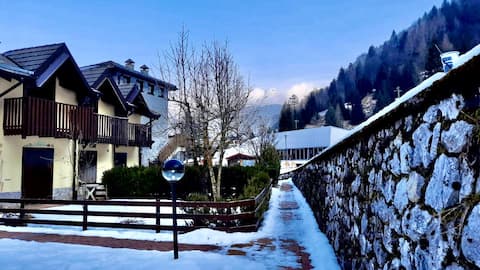 Relax a stone's throw from Presolana