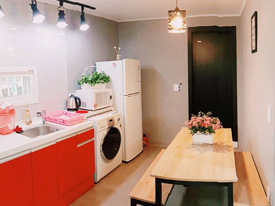 1F - 3Room & Bathroom
