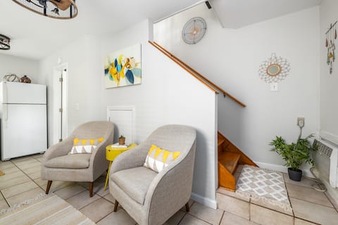 Successful Airbnb property: Virginia Highland Guest Favorite - Carriage House in Virginia Highland