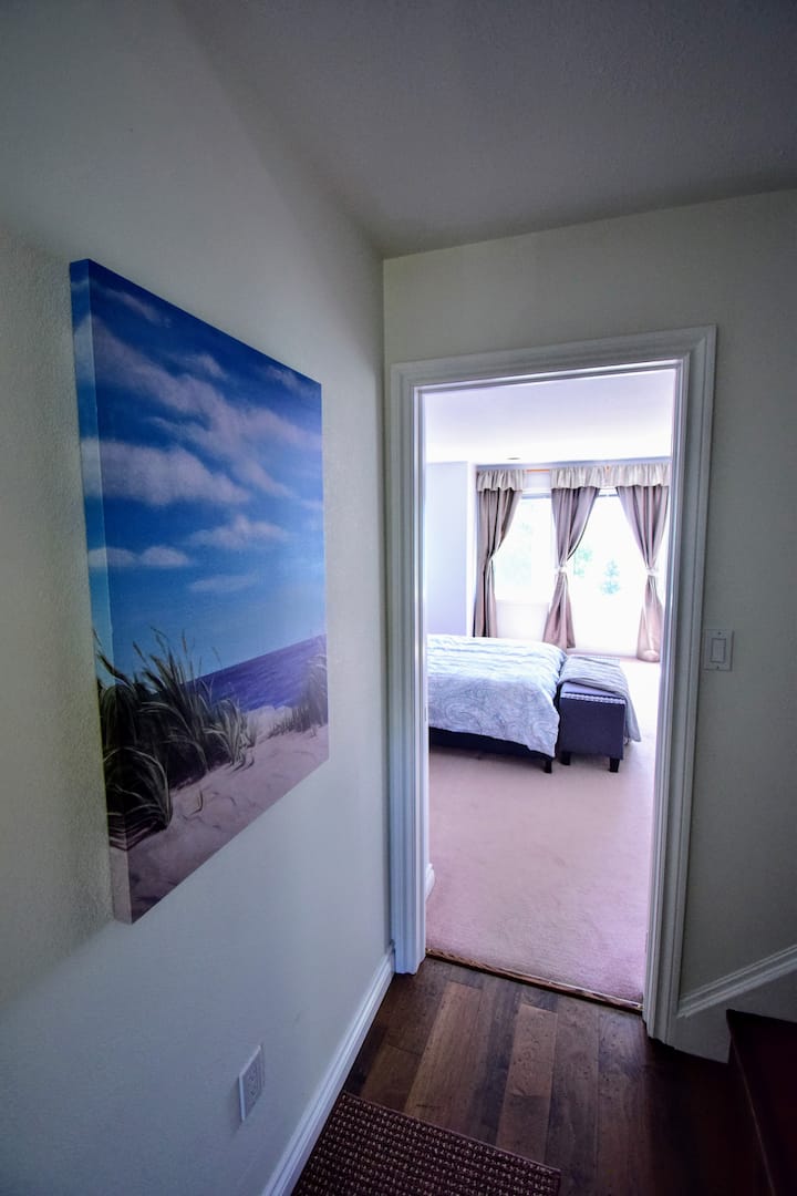 Chodba na druhom poschodí.  