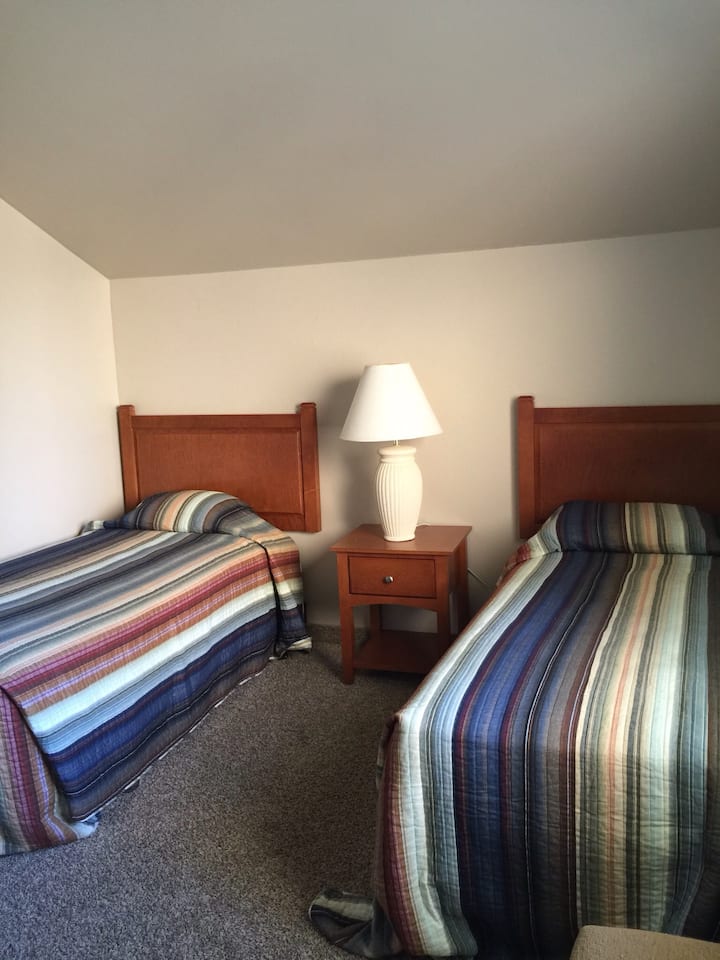 Schlafzimmer 2