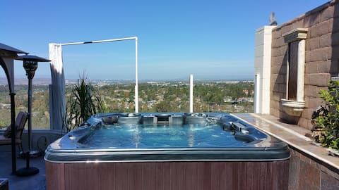 A Stunning Panoramic View Home In Perfect OC Spot