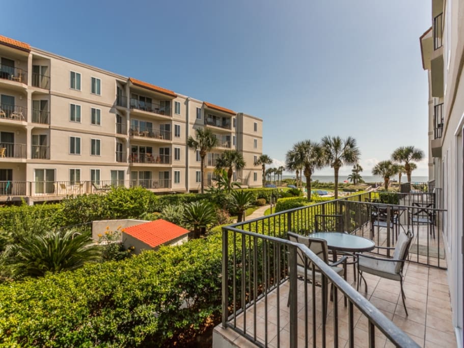 St. Simons Island condo in Beach Club 126 Condominiums for Rent in Saint Simons Island