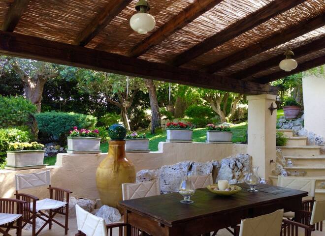 Villa Acquaviva sul mare, giardino, due posti auto gallery image 5