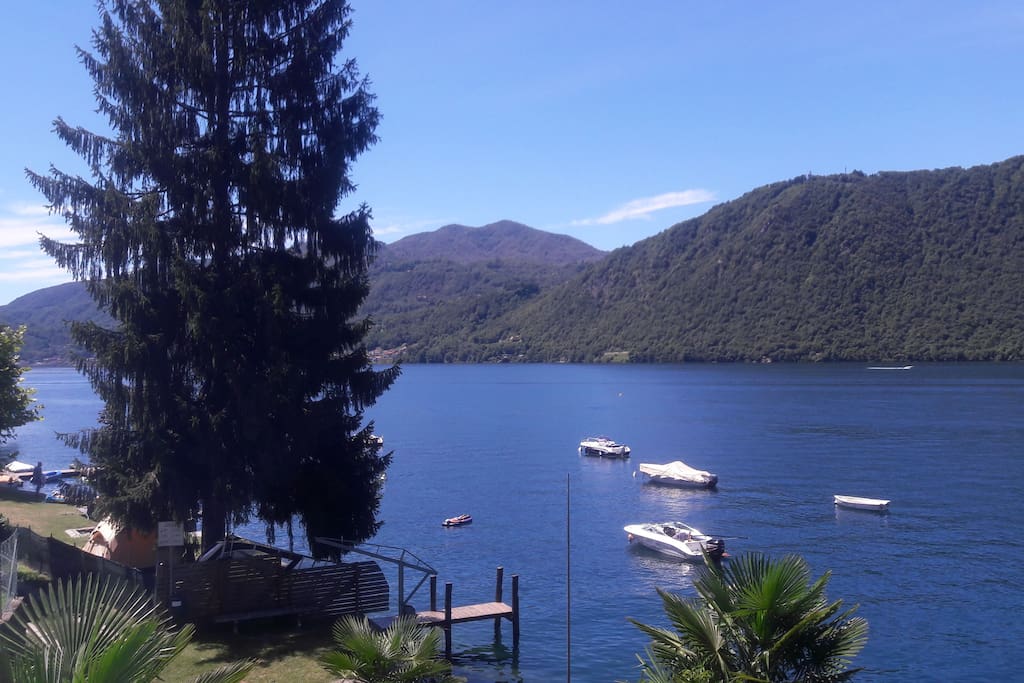panorama dalla finestra dell'appartamento