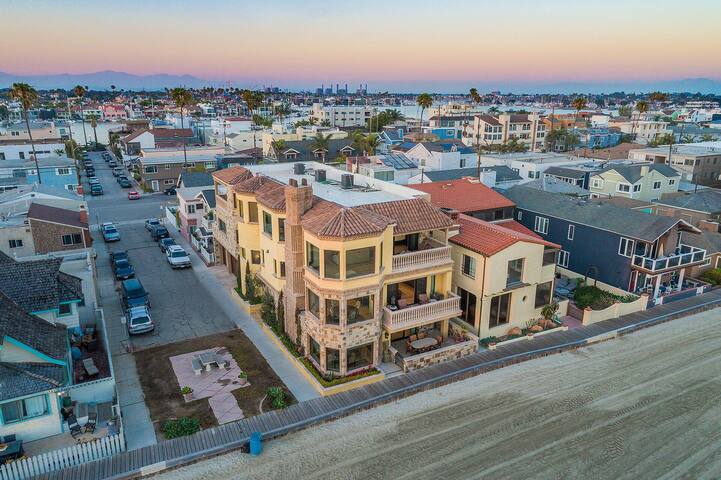 PENINSULA BEACH HOME gallery image 5