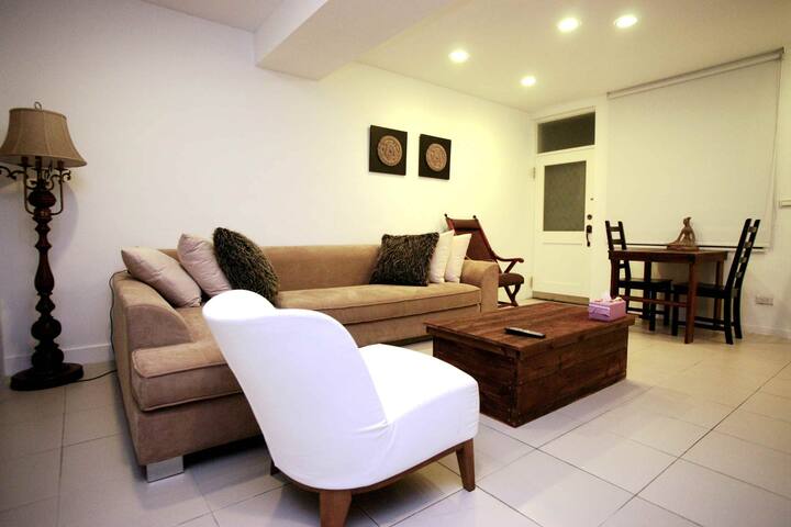 New 1F Vintag Xīnhài MRT apartment gallery image 2