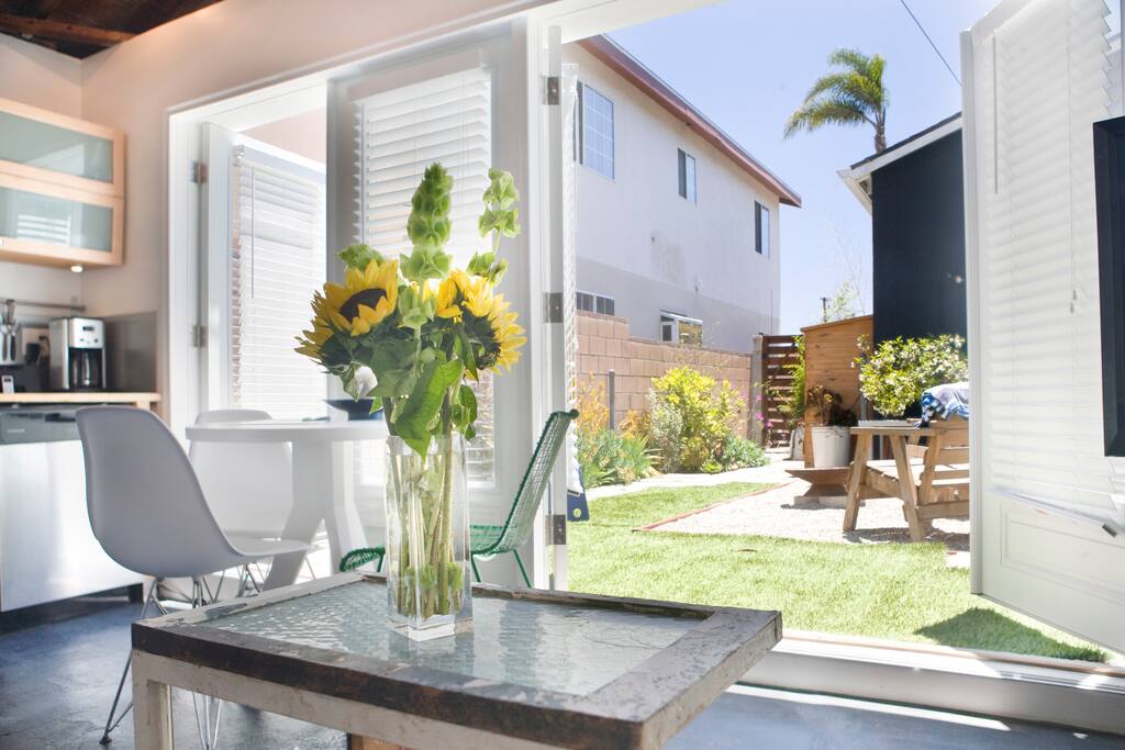 The Common Studio, Venice Beach, CA Guesthouses for Rent in Los